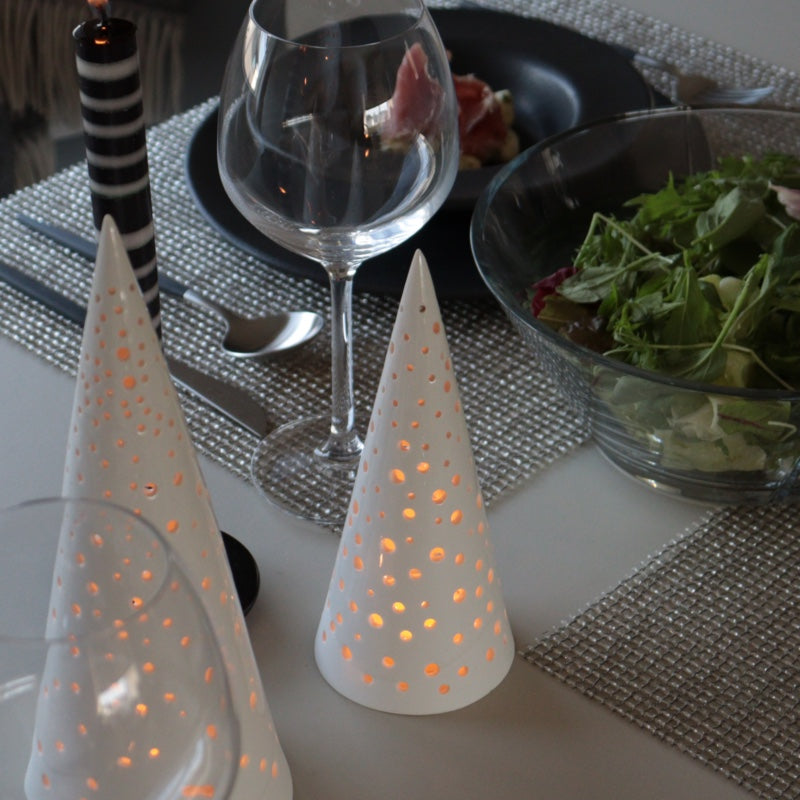 ケーラー ノビリ ティーライトキャンドルホルダー
スノーホワイト S 19cm