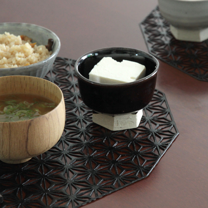 東屋 小鉢 六角高台 黒飴 冷奴の器として