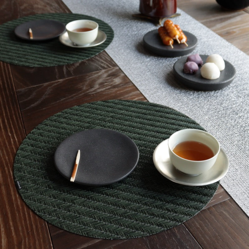 チルウィッチ フォックステールで楽しむ、和モダンな和菓子とお茶の時間