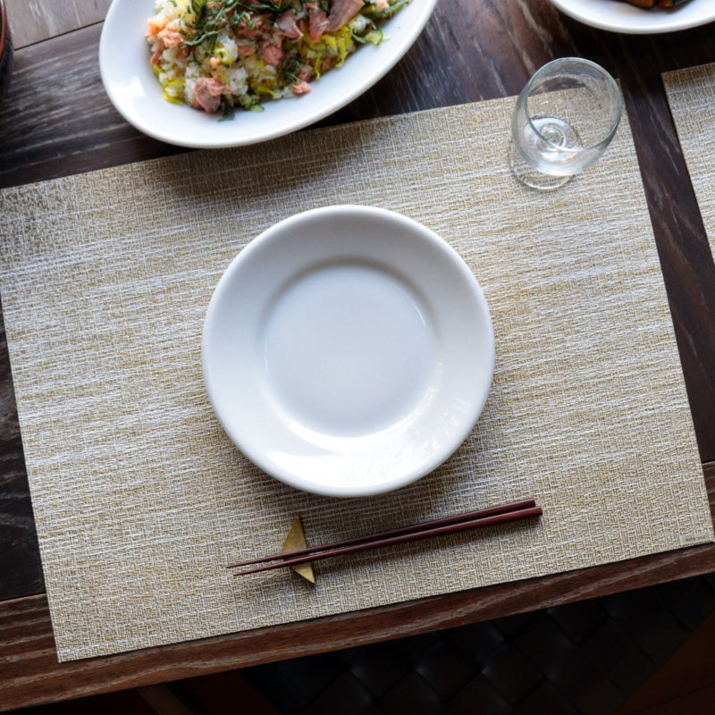 チルウィッチ オンブレ ゴールドで彩る、カジュアルモダンのおもてなし