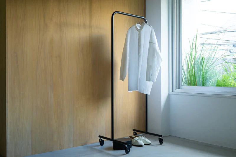 新商品 MOHEIM ハンガーラック