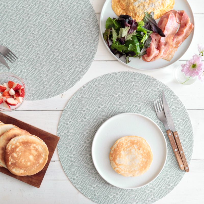 3月11日 9時販売開始 2026春夏新商品 チルウィッチ × マーサ・スチュワート ランチョンマット BOXWOOD（ボックスウッド） ラウンド