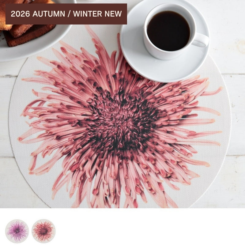 チルウィッチ Mums ラウンド ランチョンマット VermillionとPlumのカラー展開