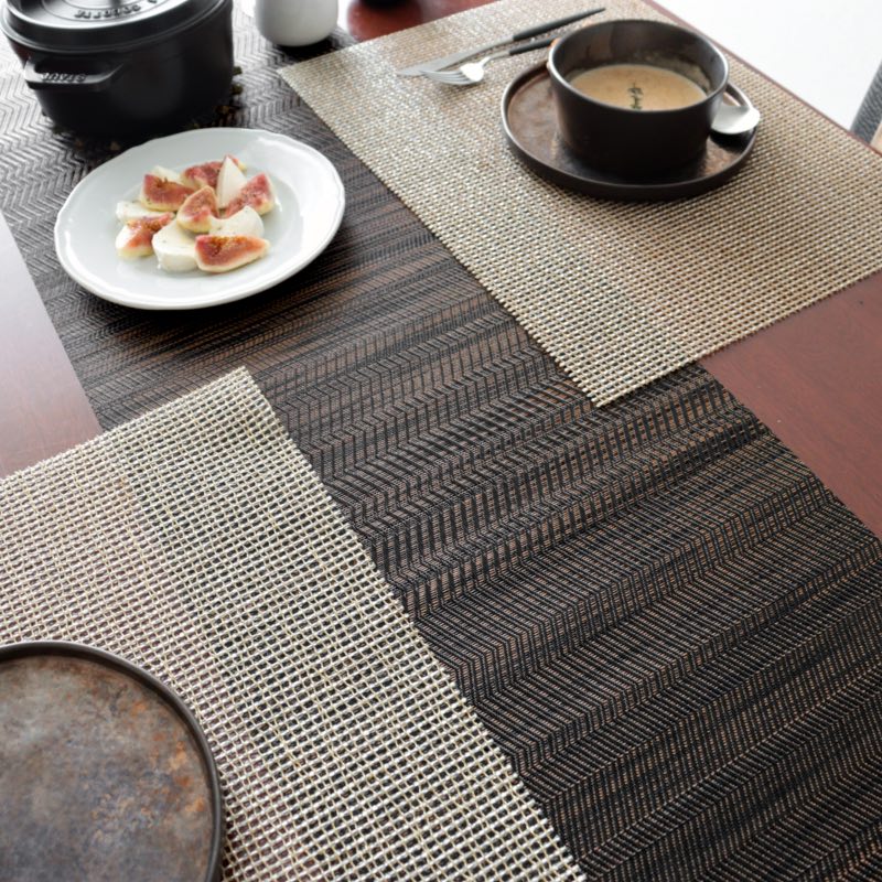 2025年秋冬新作【9月10日 10時販売開始】 チルウィッチ テーブルランナー ウェーブ Tiger Eye