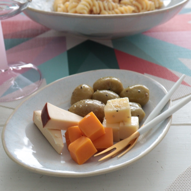 コスタノバ ブリサ オーバルプレート S ホワイト