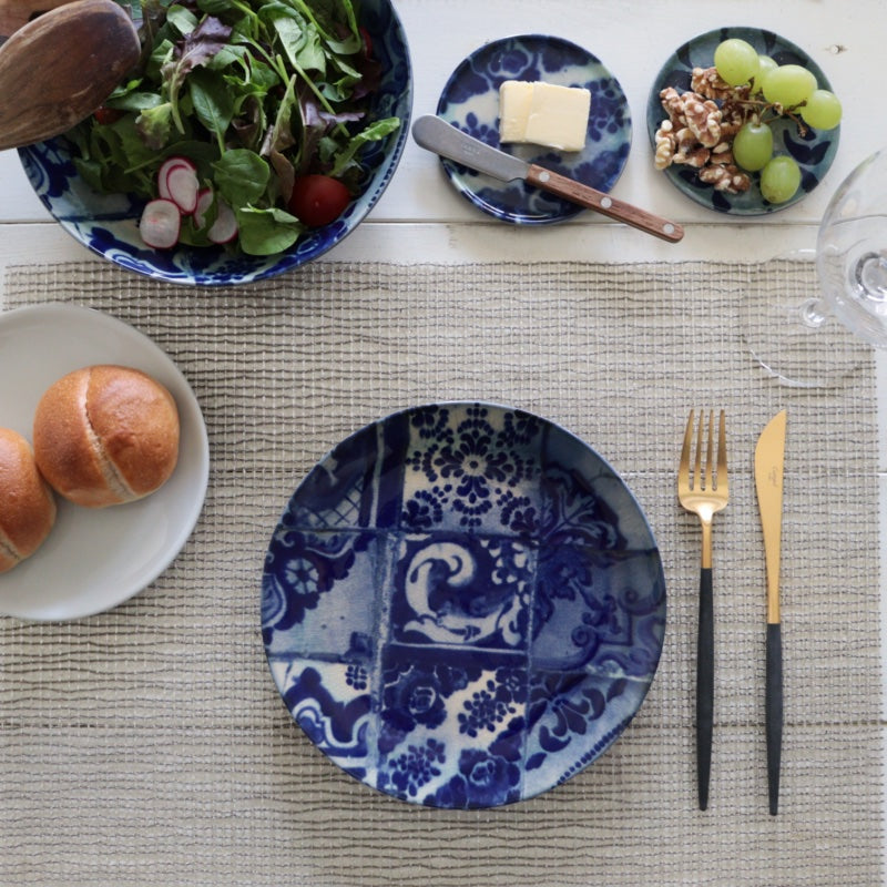コスタノバ リスボンはエレガンスなスタイルのテーブルコーディネートのお皿