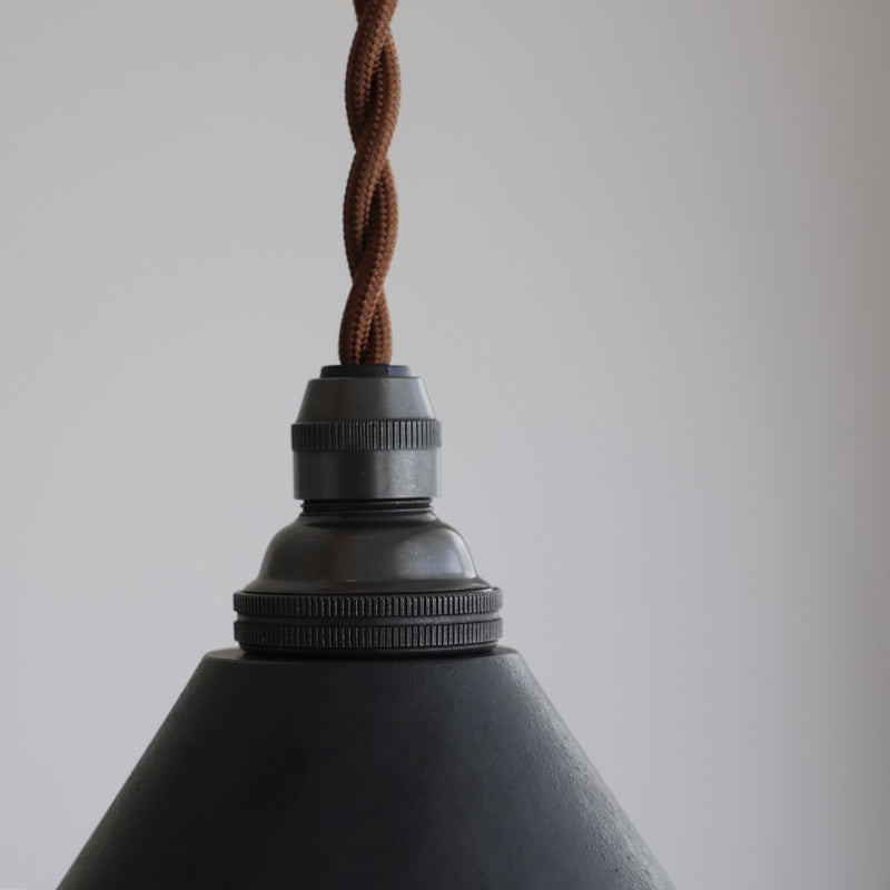 円錐 削りだし 黒ムラ LED電球 | ペンダントランプ | フタガミ