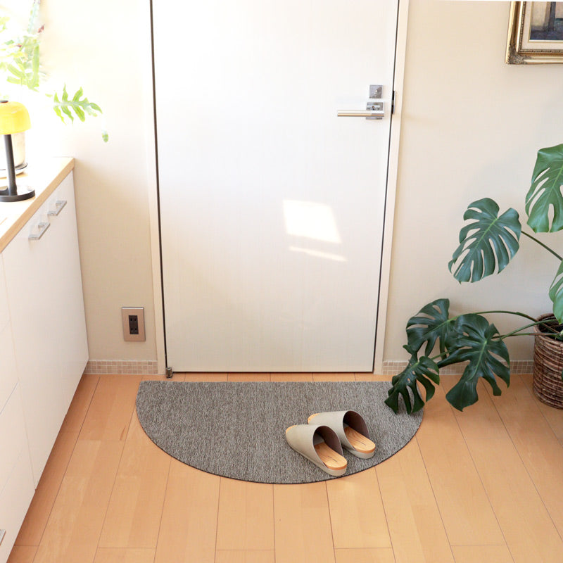 チルウィッチ 玄関マット Welcome Mat in Heathered