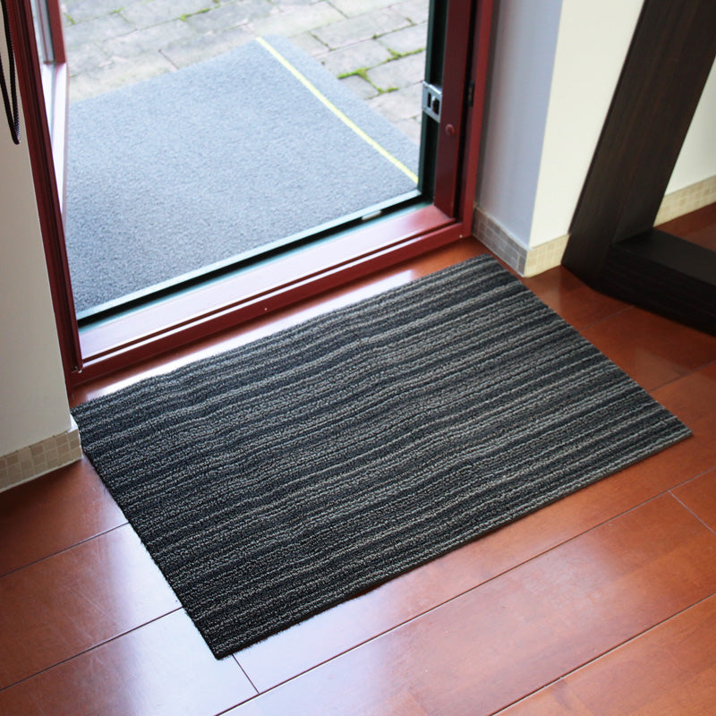 チルウィッチ 玄関マット Shag Skinny Stripe Door Mat 46.0×71.0cm